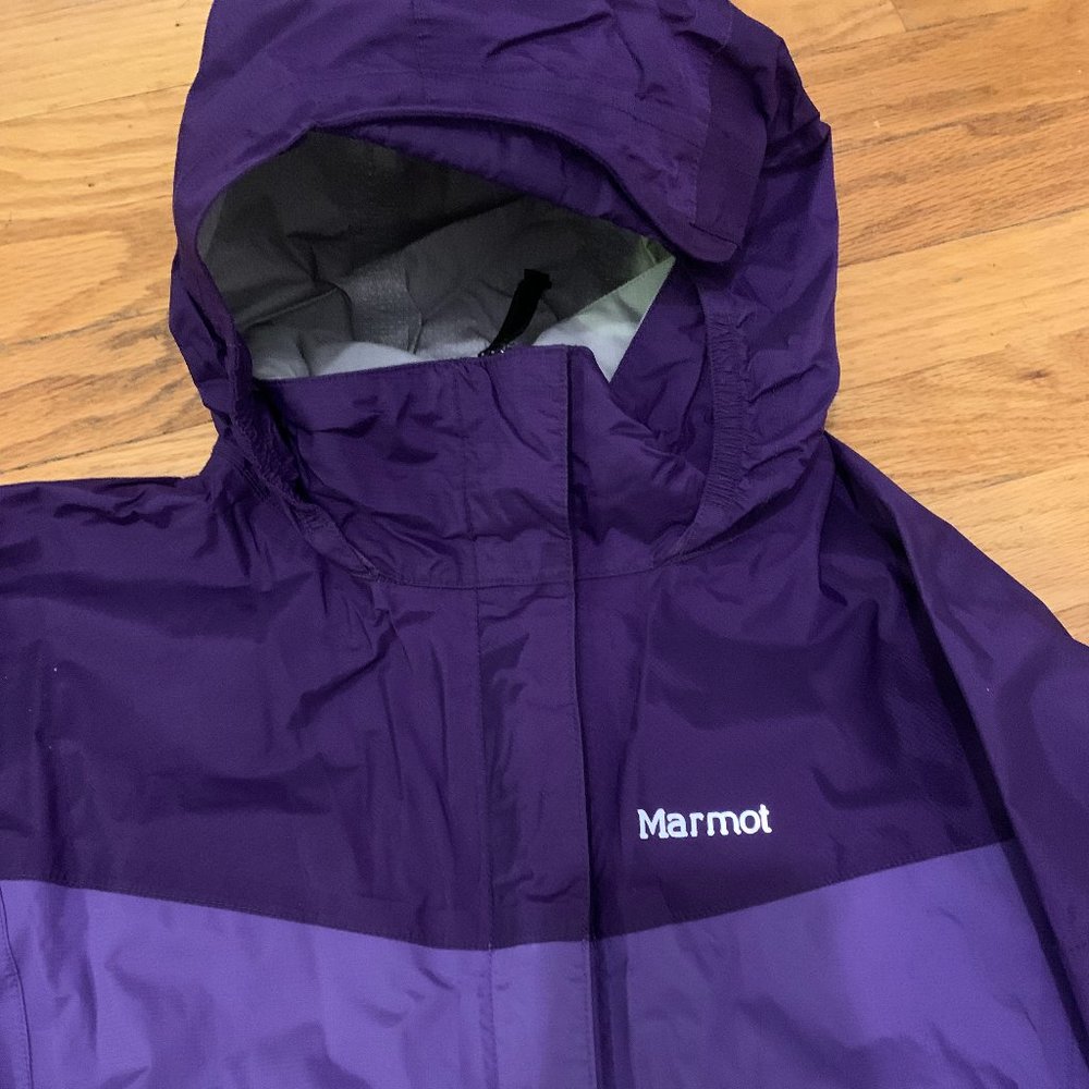 Marmot Windbreaker -  Purple - Girls XL